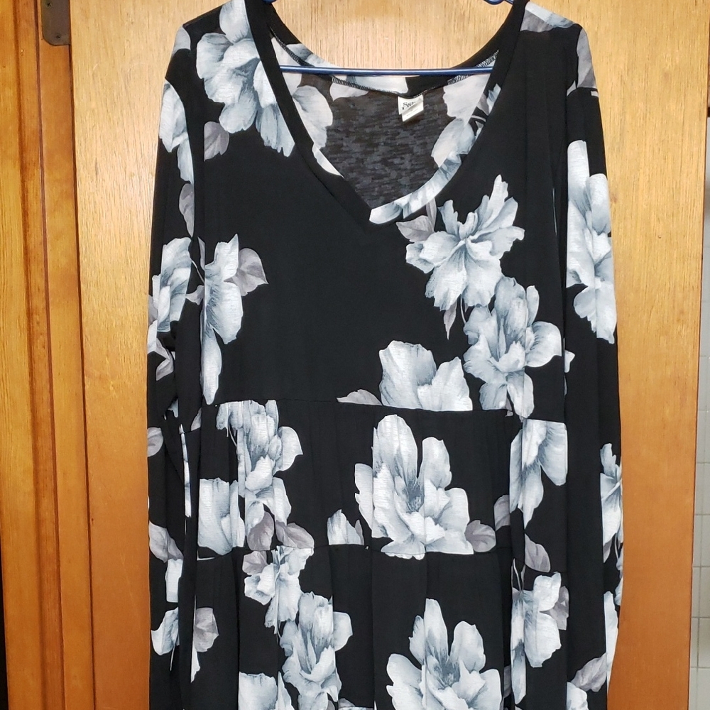 Sew In Love Black and White Floral Dress